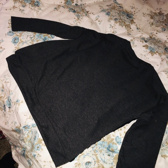 Sweater - Picture 3 of 5